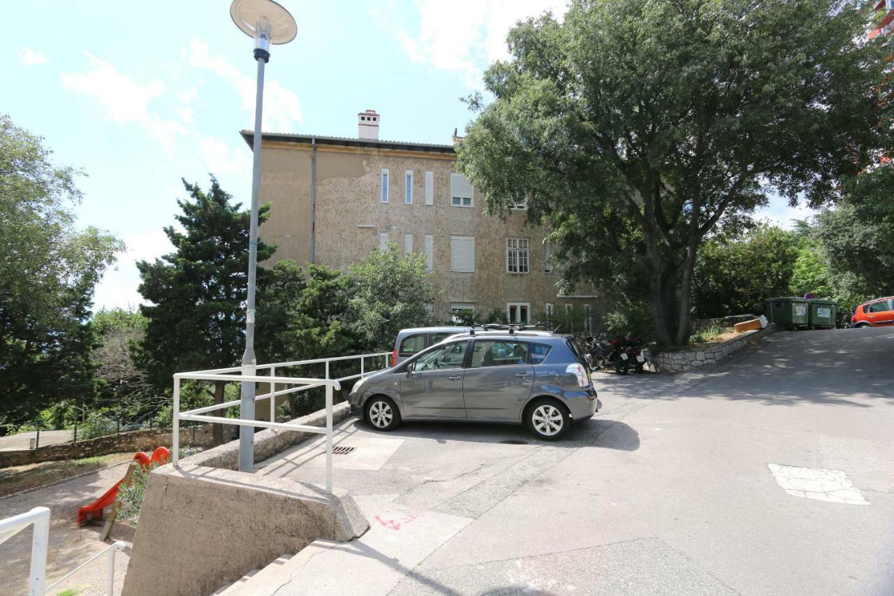 Apartment Krimeja Rijeka Exterior photo